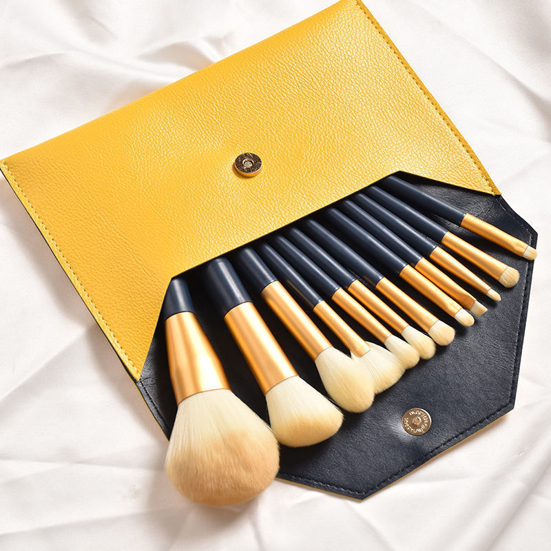 A set of 12 makeup brushes